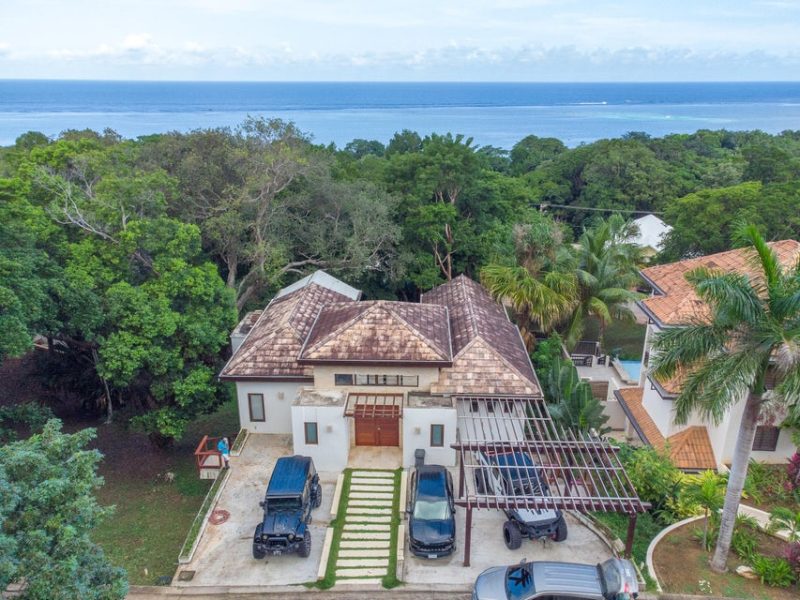Lawson Rock Lot 85 Sandy Bay, Roatan. Lawson Rock Lot 85 Sandy Bay, Roatan.